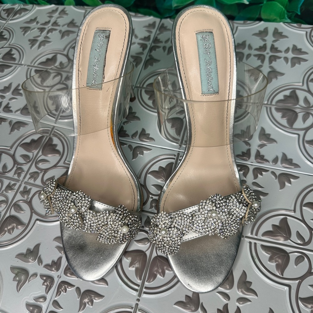 Betsy Johnson glam heels